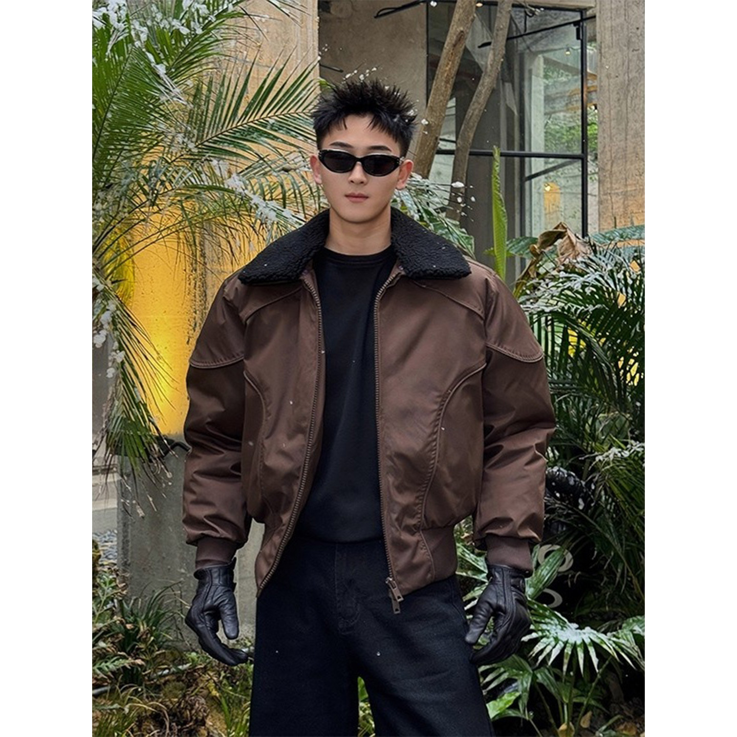 美拉德羊羔毛翻领羽绒棉服男外套