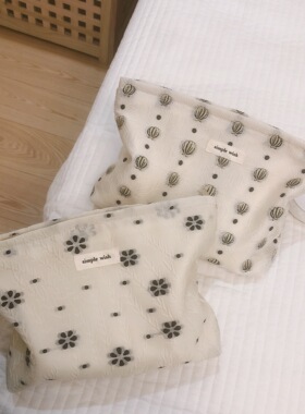 【YUU布包】唯美文艺黑色小碎提花纱布艺化妆包手拿包女士随身包