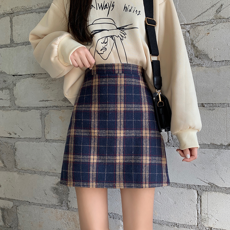 Real price spring chic retro Plaid loose student high waist skirt