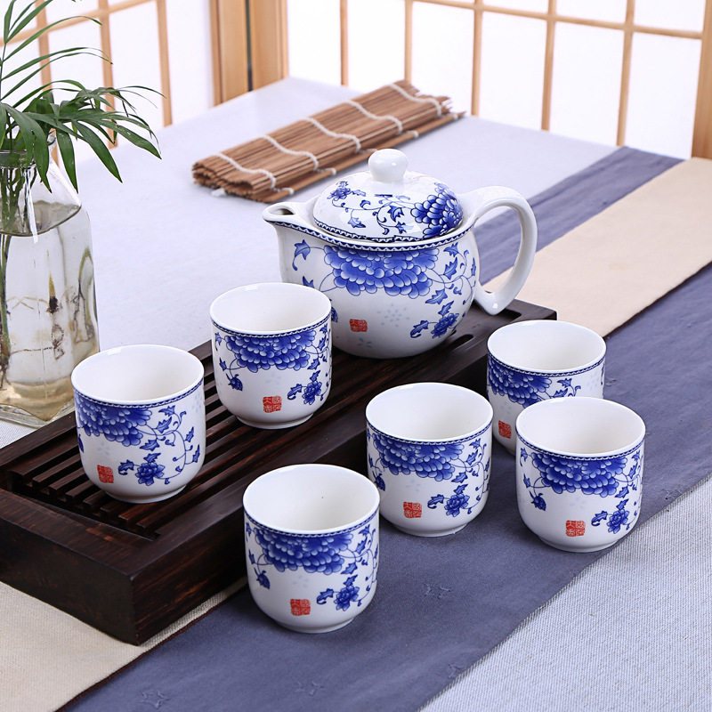 陶瓷茶具套装7头平口杯青花瓷礼功夫茶具礼盒茶壶茶杯