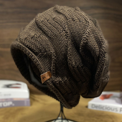 冬天爆款时尚显脸小毛线帽子