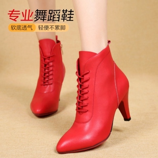 新款加绒成人广场舞鞋软底不累脚跳舞鞋高跟红色尖头交谊拉丁舞鞋