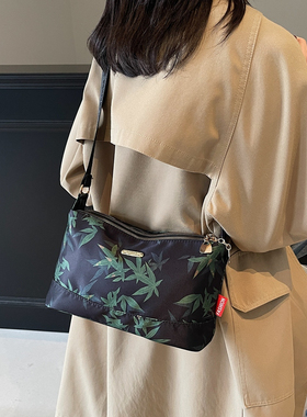 老人布包南韩丝妈妈包中年单肩包婆婆帆布包大气竹子斜挎多层背包