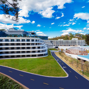 【湖南湘西】凤凰古城凤仙境温泉酒店1-2晚/温泉/家庭房可选