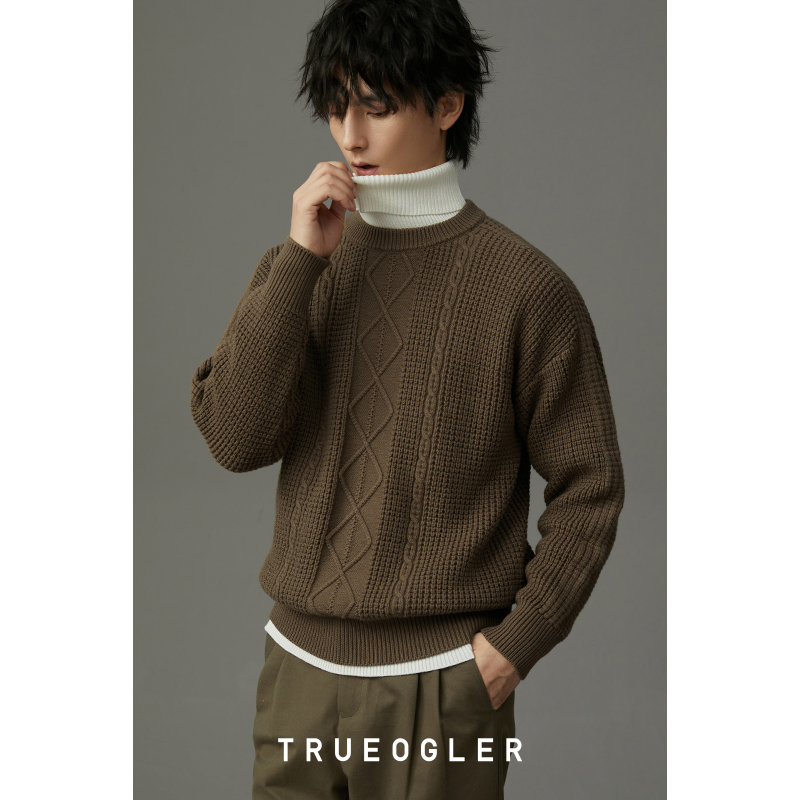 立体感线状绞花纹理毛衣针织衫