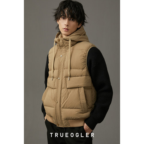 重磅连帽羽绒服马甲男褶皱肌理