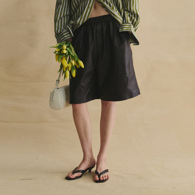 SLO“自然揉革”植鞣小羊皮中裤