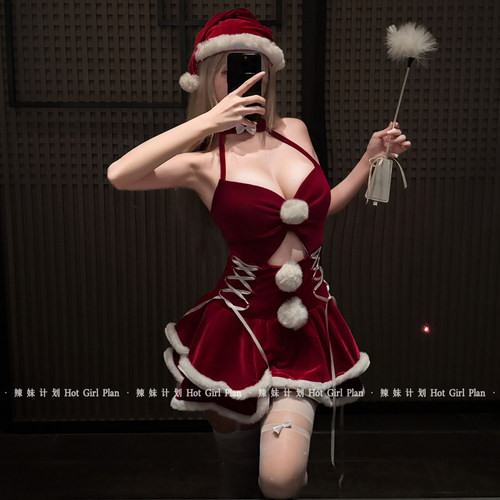 辣妹计划：圣诞战袍*红色性感丝绒露背连衣裙氛围感制服纯欲套装