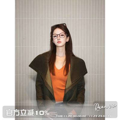 质感棕绿斜门襟大翻领毛呢夹克