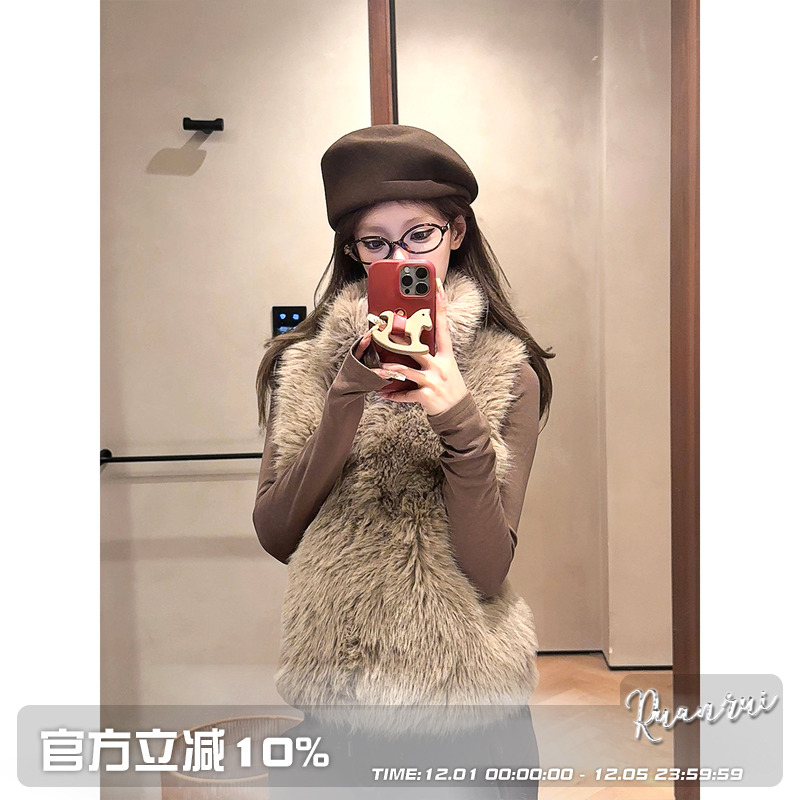 多金乖乖女皮毛一体毛毛马甲