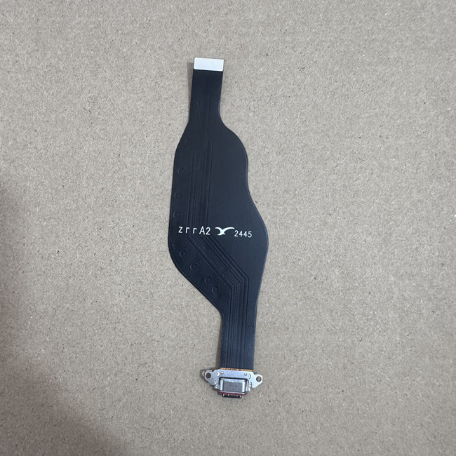 努比亚nubia  z70ultra NX733J，NX736J，NX737J USB充电口排线