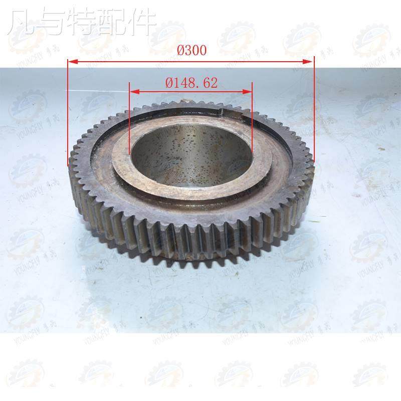 沈阳CW6163B CW6263B CW6180B CW6280B车床主轴锥孔斜齿轮Z=65机