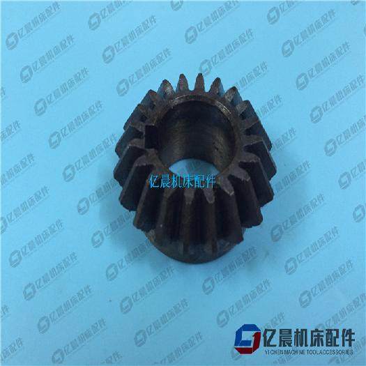 机床配件北京第三机床厂Z32K钻床配件伞齿轴 机床配件伞齿轴92207,机械设备,其他机械设备,淘宝优惠券,粉丝福利购,淘宝优惠卷