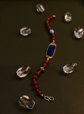 叶优里东方美学青金石纯银镶嵌蓝纹石南红玛瑙手串新中式手链