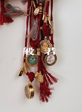 叶优里西藏手绘五路财神手工擦擦小巧精致吊坠嘎乌盒项链藏式饰品
