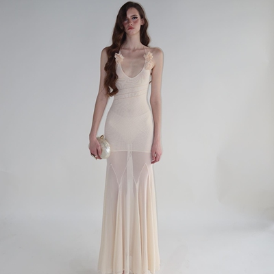 代购越南挂脖花朵透视修身连衣裙