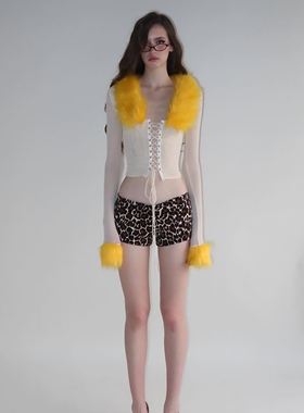 NANA代购【Doublebizz】半透胸口黄色毛领绑带长袖豹纹短裤套装