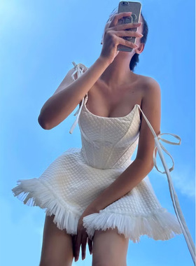 NANA代购【ninisesi】韦雪同款立体鱼骨系带蓬蓬短裙