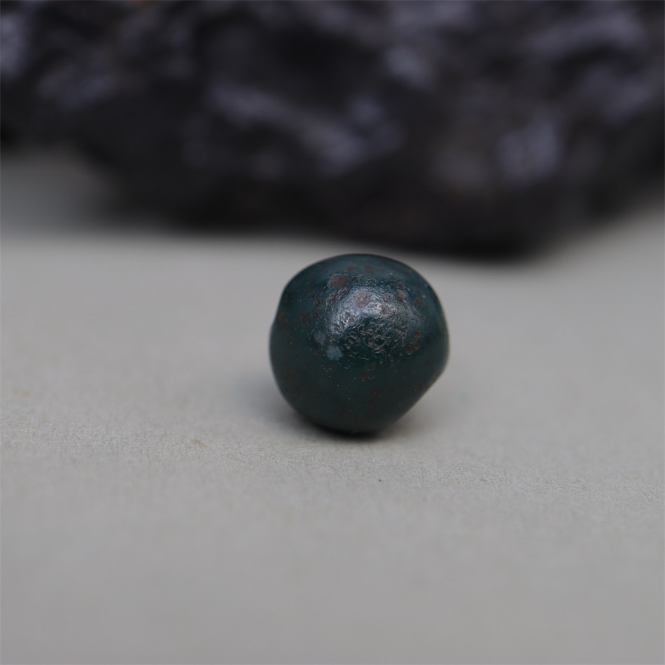 老〓千年油润绿鸡肝玛瑙古珠传世老珠子文玩念珠手串精品配珠