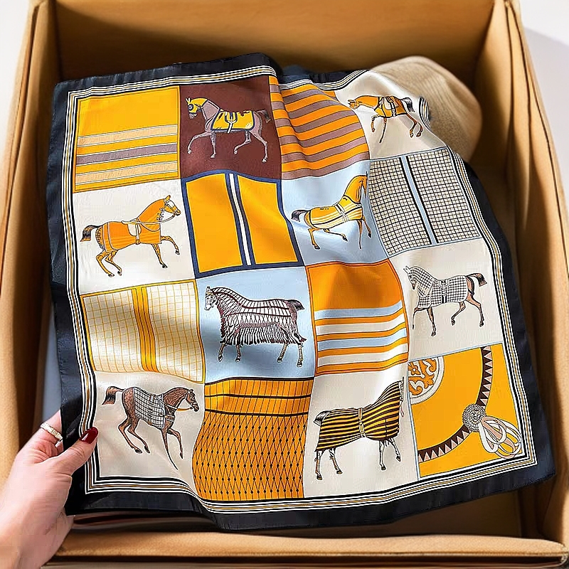 上海故事骏马披挂65cm桑蚕丝丝巾