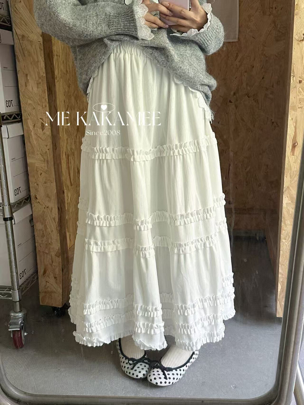 KAKAMEE冬新品美式复古简约休闲压褶设计百搭灯芯绒半身裙858