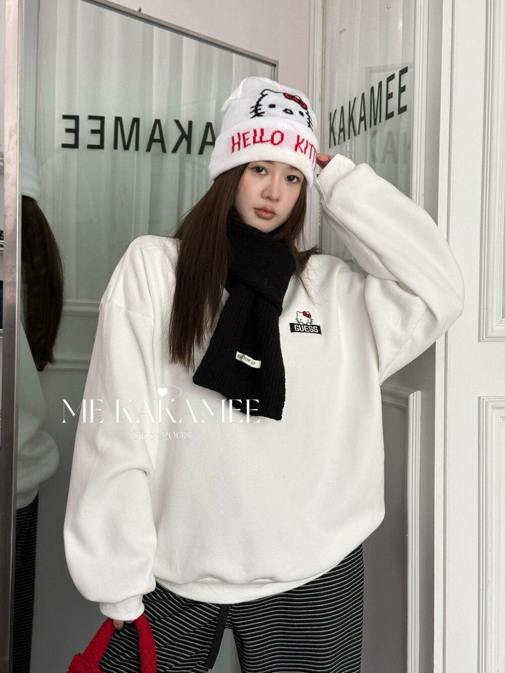 KAKAMEE冬新品韩系KT猫刺绣搭加厚婴儿绒宽松大版加绒卫衣A3073