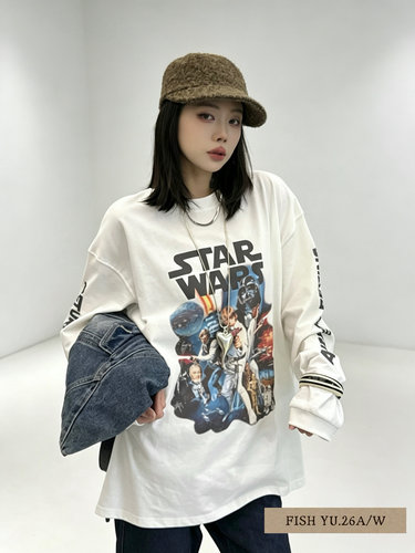 FISH YU秋欧货星战白墨印花磨毛圆领宽松长袖T恤休闲大版26720