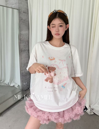 ME KAKAMEE夏新品喷画爱心小熊立体蝴蝶结工艺女大版短袖T恤9319