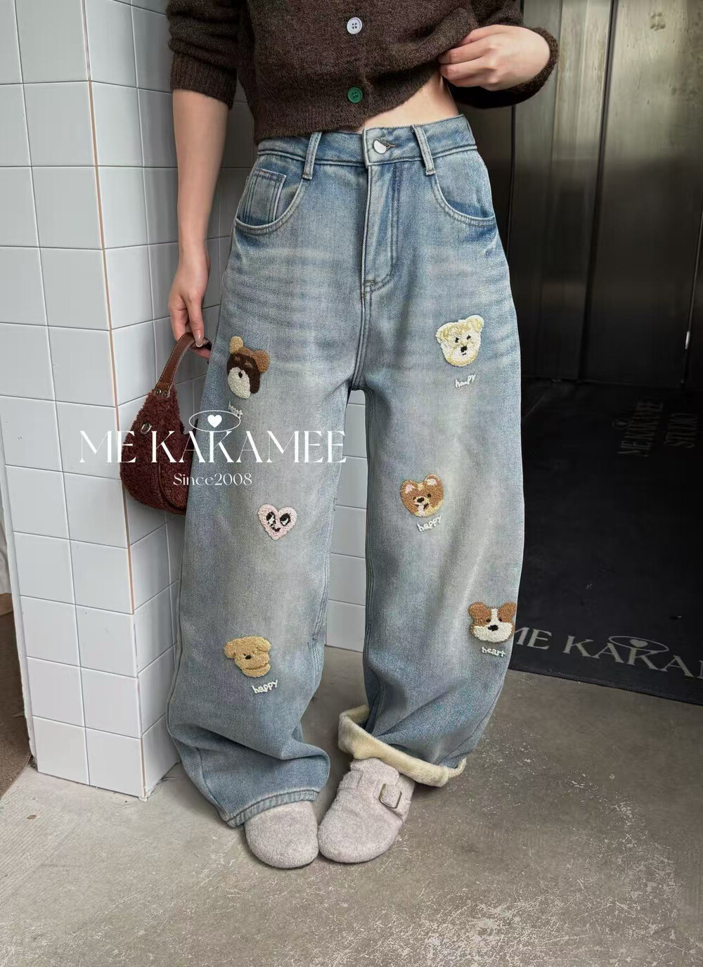 ME KAKAMEE冬新品复古洗水立体植绒小狗拖地加绒牛仔裤女C0611