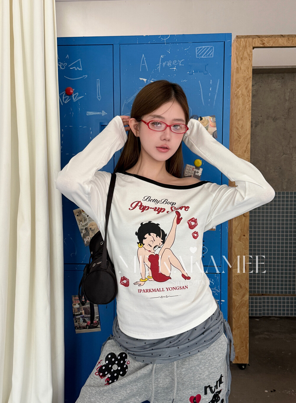 ME KAKAMEE新品卡通贝蒂小姐彩喷小版斜肩撞色百搭长袖T恤S5559