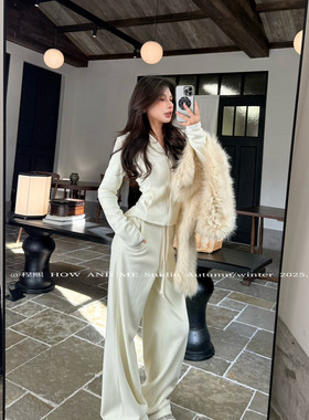 HOW AND ME冬新款简约加厚奥丽绒收腰上衣运动卫裤两件套装9216