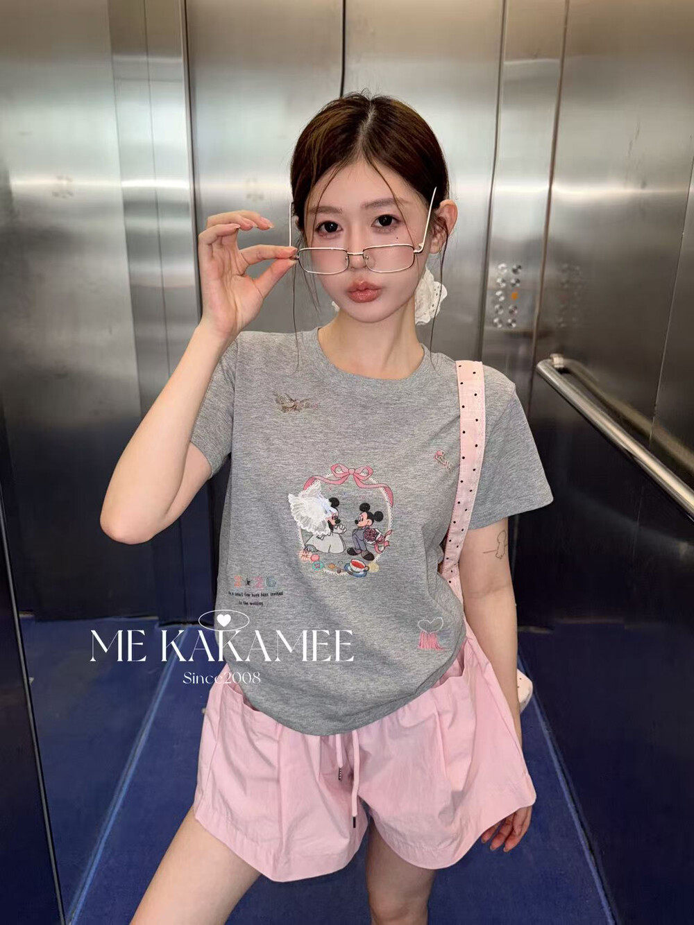 ME KAKAMEE夏新品喷画米奇立体头纱设计常规T恤短袖T恤9536