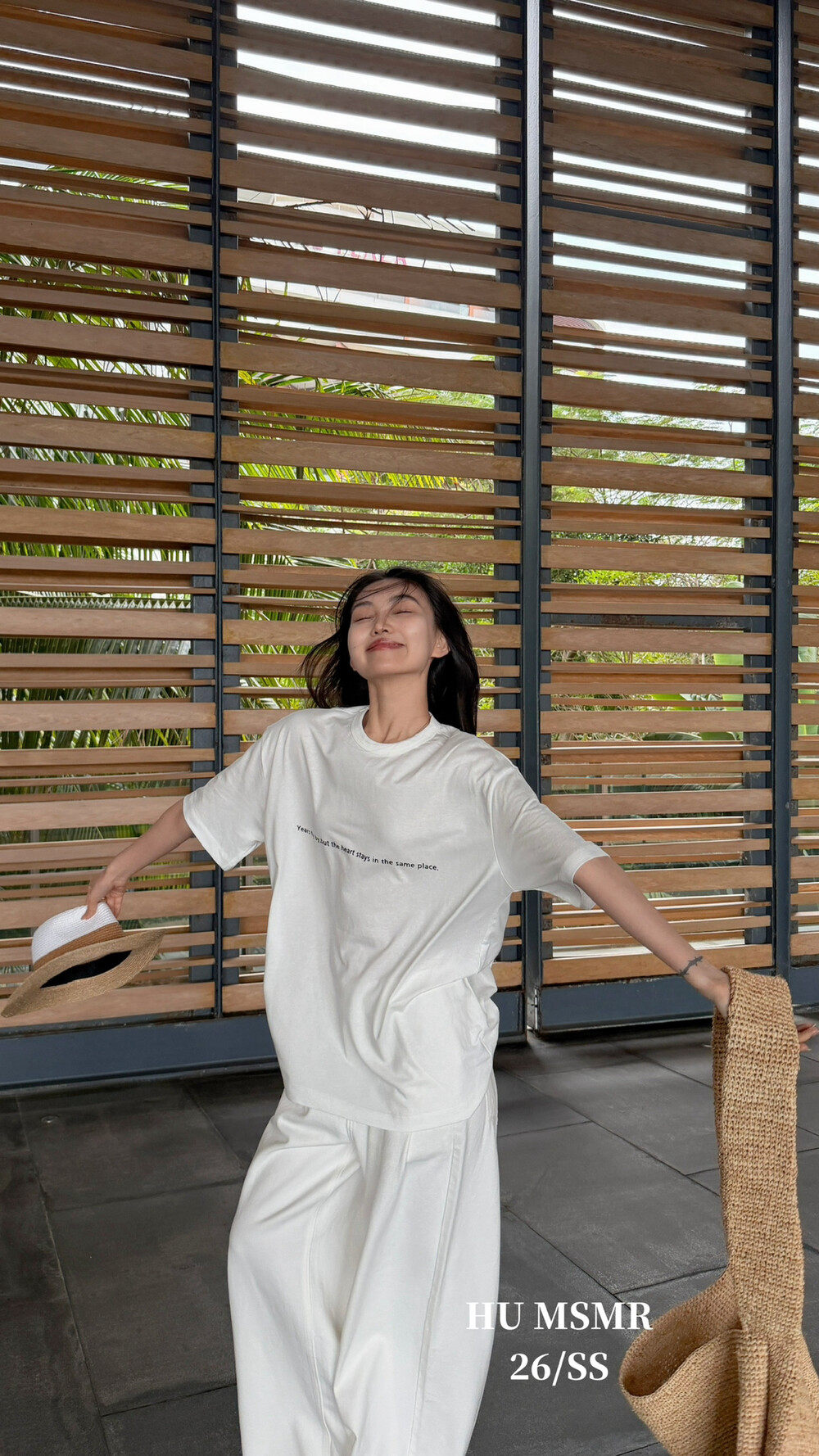 HU春新款韩版时尚显瘦简约圆领宽松字母印花短袖T恤女上衣B1516