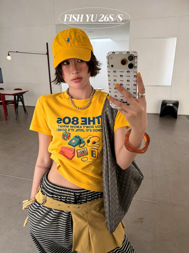 FISH YU 美式复古随身听耳机白墨印花弹力圆领小版短袖T恤626336