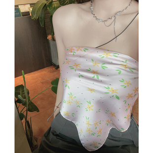 尤嘻岛田园纯欲风小方巾抹胸丝巾女春夏法式复古碎花拍照头巾包头