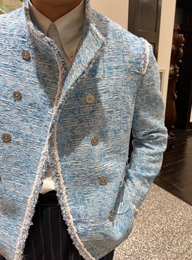 爱穿衣服的让先生 天蓝色小香风外套