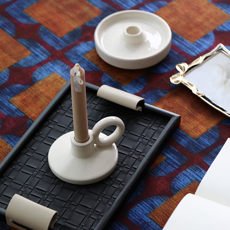 赫本家法式轻奢烛台装饰简约陶瓷烛台摆件白色圆形底座长支蜡烛台