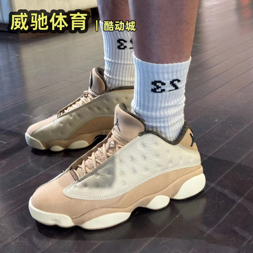 AJ13低帮男子篮球鞋缓震东单