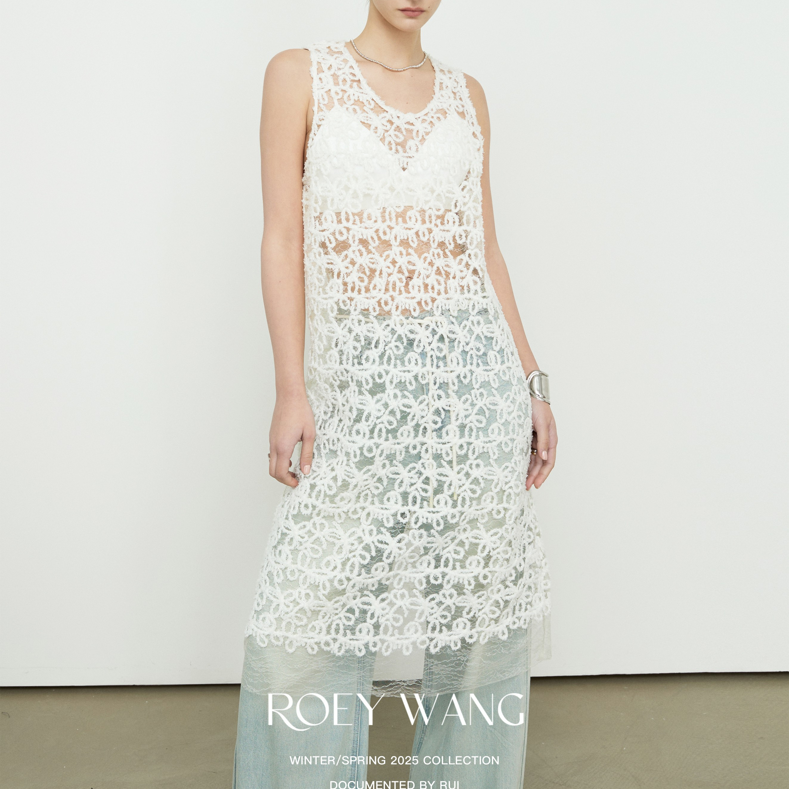 ROEYWANG 法式肌理绣花拼接蕾丝无袖背心罩裙女中长款微透连衣裙