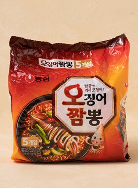 包邮韩国进口农心鱿鱼面5袋124g海鲜面方便面耐煮面劲道筋道好吃