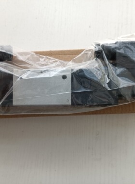 三位五通管接式电控换向阀3K35D2-8-BJ-DC24V