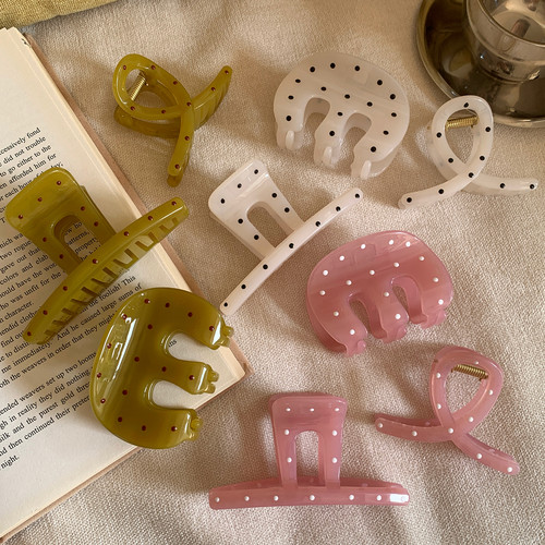 小众高颜值波点抓夹洋气芥末黄绿色发抓百搭后脑勺鲨鱼夹发饰2026