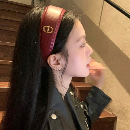 摩登港风！复古高级感金标CD猪鼻子发箍宽边皮质头箍压发发卡发饰