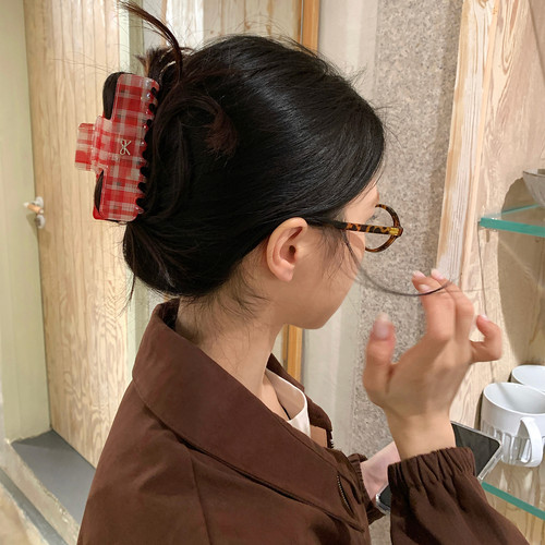 甜莓红酒~格纹蝴蝶结抓夹老钱风慵懒气质发抓高级感鲨鱼夹发饰品