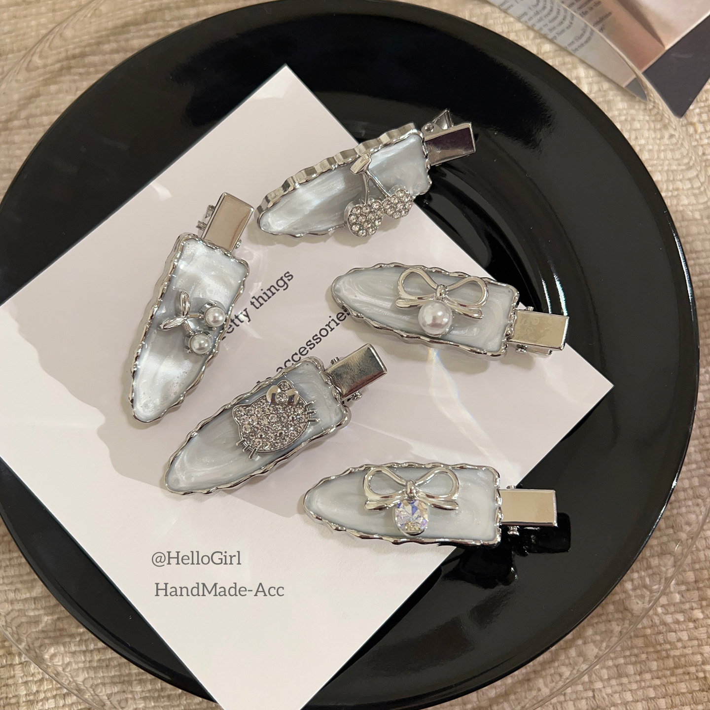 银灰色滴釉水钻珍珠发夹鸭嘴夹高级感蝴蝶结化妆夹发卡碎发刘海夹