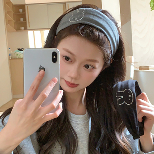 可爱烫钻米菲兔发箍韩系个性宽边头箍发卡压发发饰日常外戴女头饰