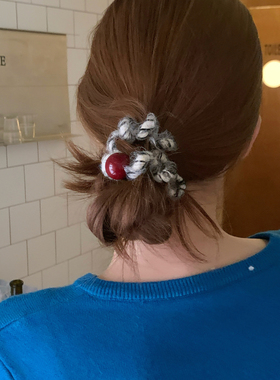 混彩毛绒绒红色珍珠电话绳发圈百搭扎发皮筋头绳发绳复古发饰头饰