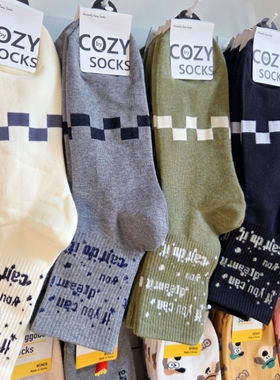 韩国进口新款男袜运动风棉袜cozy棋盘格商务休闲字母中筒袜子4136