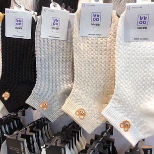 韩国春夏新款短筒袜VIVI可爱小熊少女袜浮雕小方格低腰棉袜9426