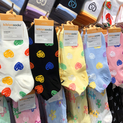 2025韩国kikiya春夏新款袜子多巴胺涂鸦爱心少女袜低腰短棉袜1195